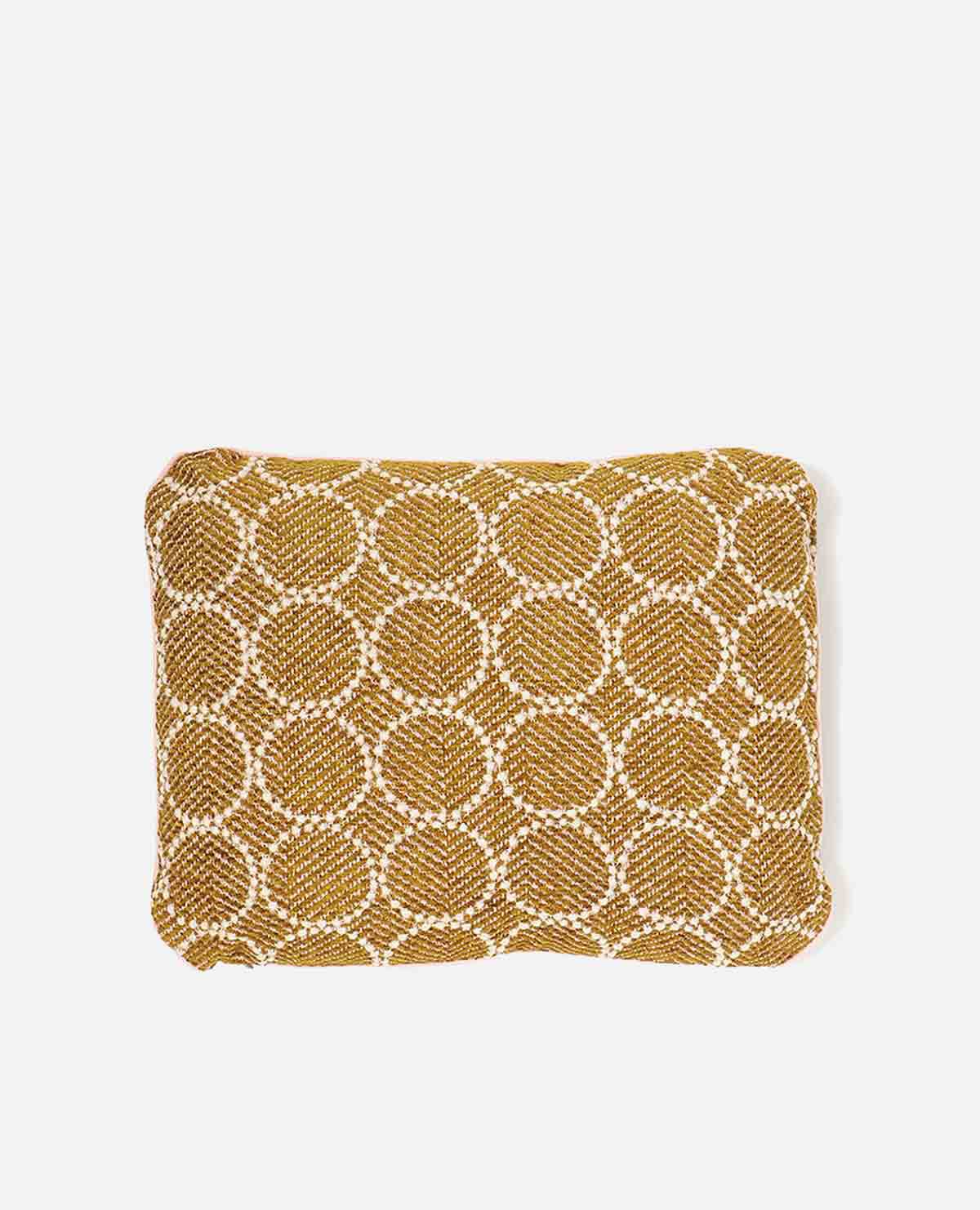 ミナ クッション タンバリン カーキ｜ミナ ペルホネン / minä perhonen