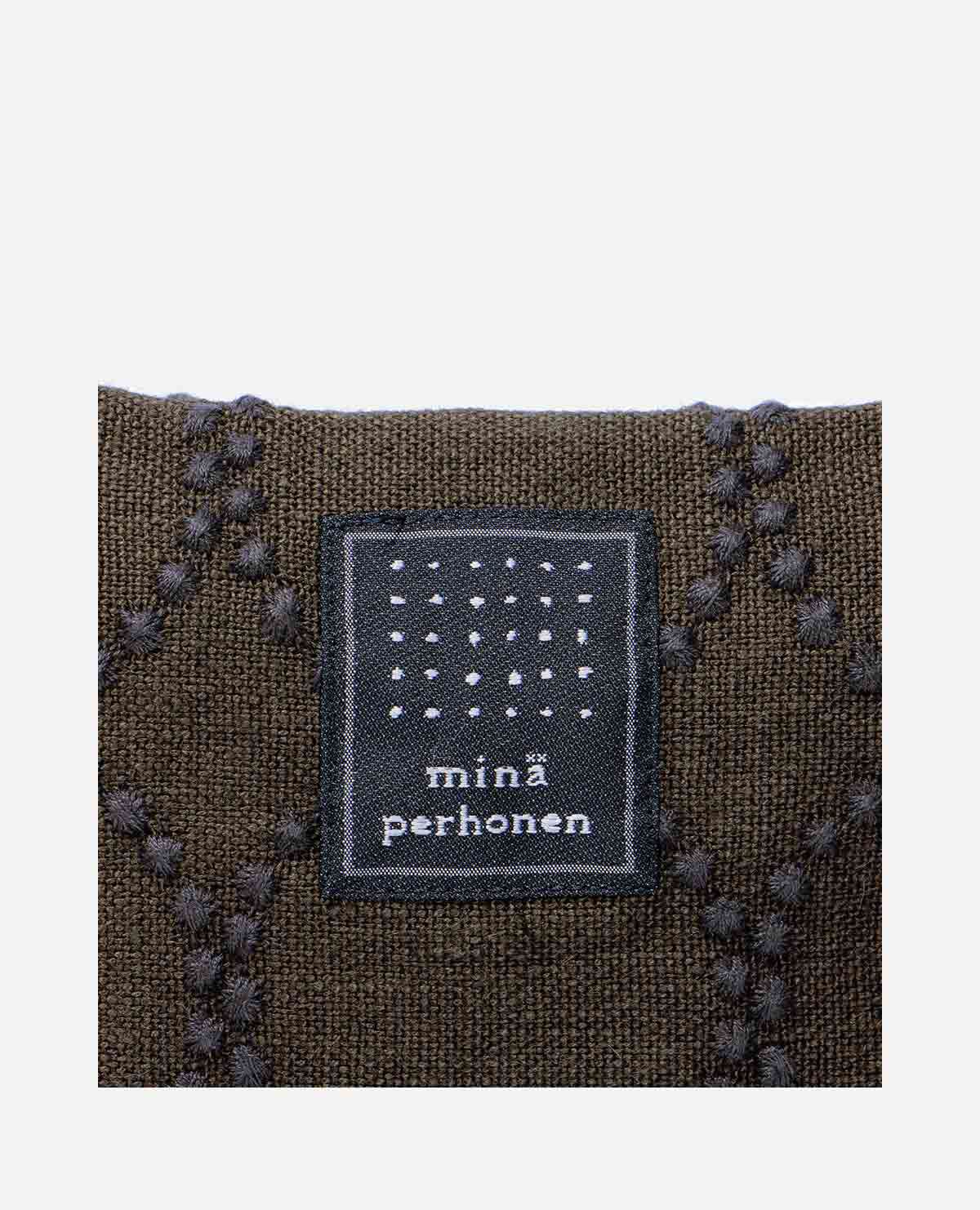 バッグ ポケットバッグ タンバリン ダークブラウン｜ミナ ペルホネン