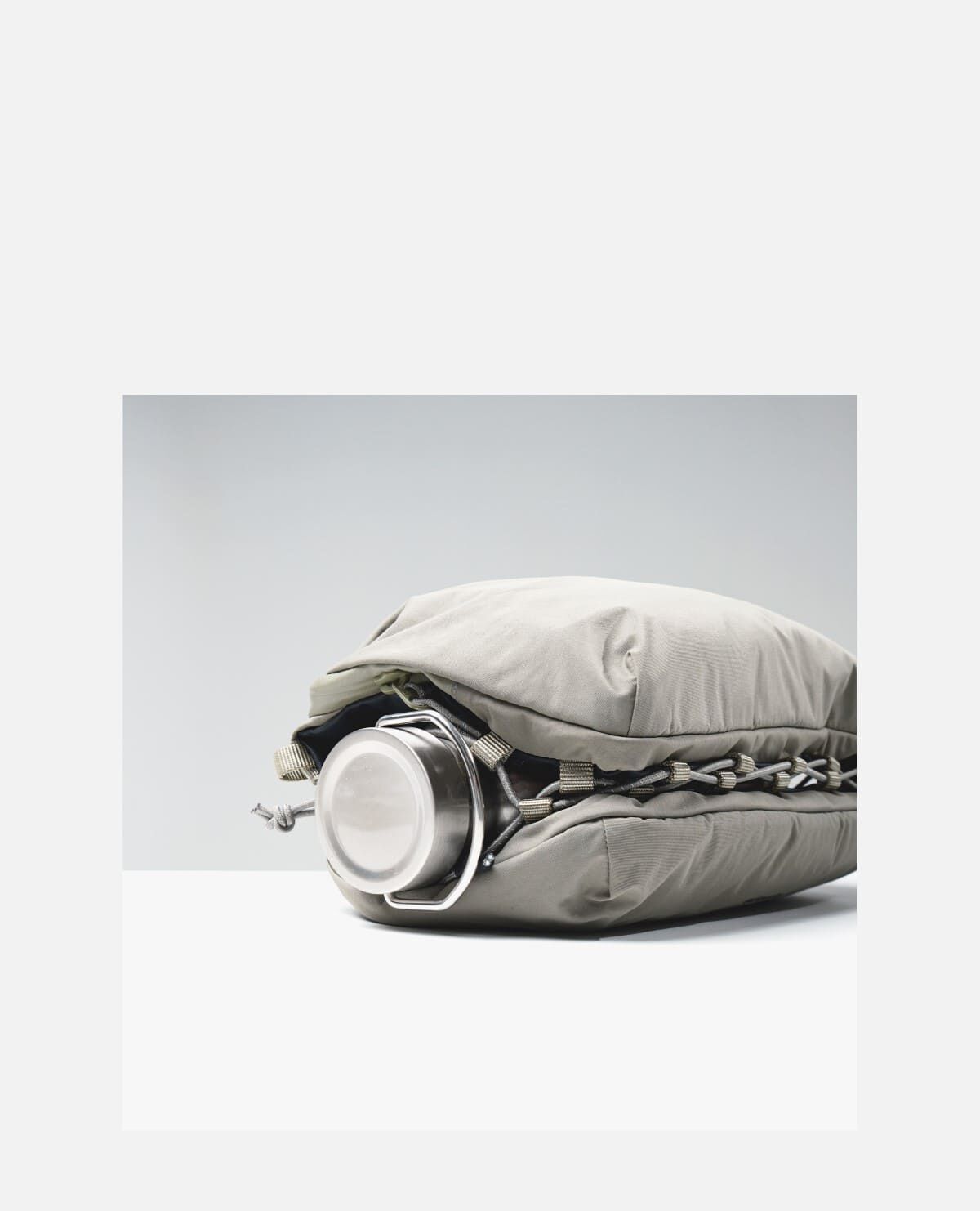 ボトル サコッシュ ラージ モス｜トポロジー / Topologie 2025ギフト