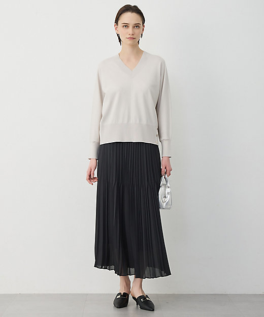 クリアレーヨンストレッチ Vネックニット（KRCMLM0302