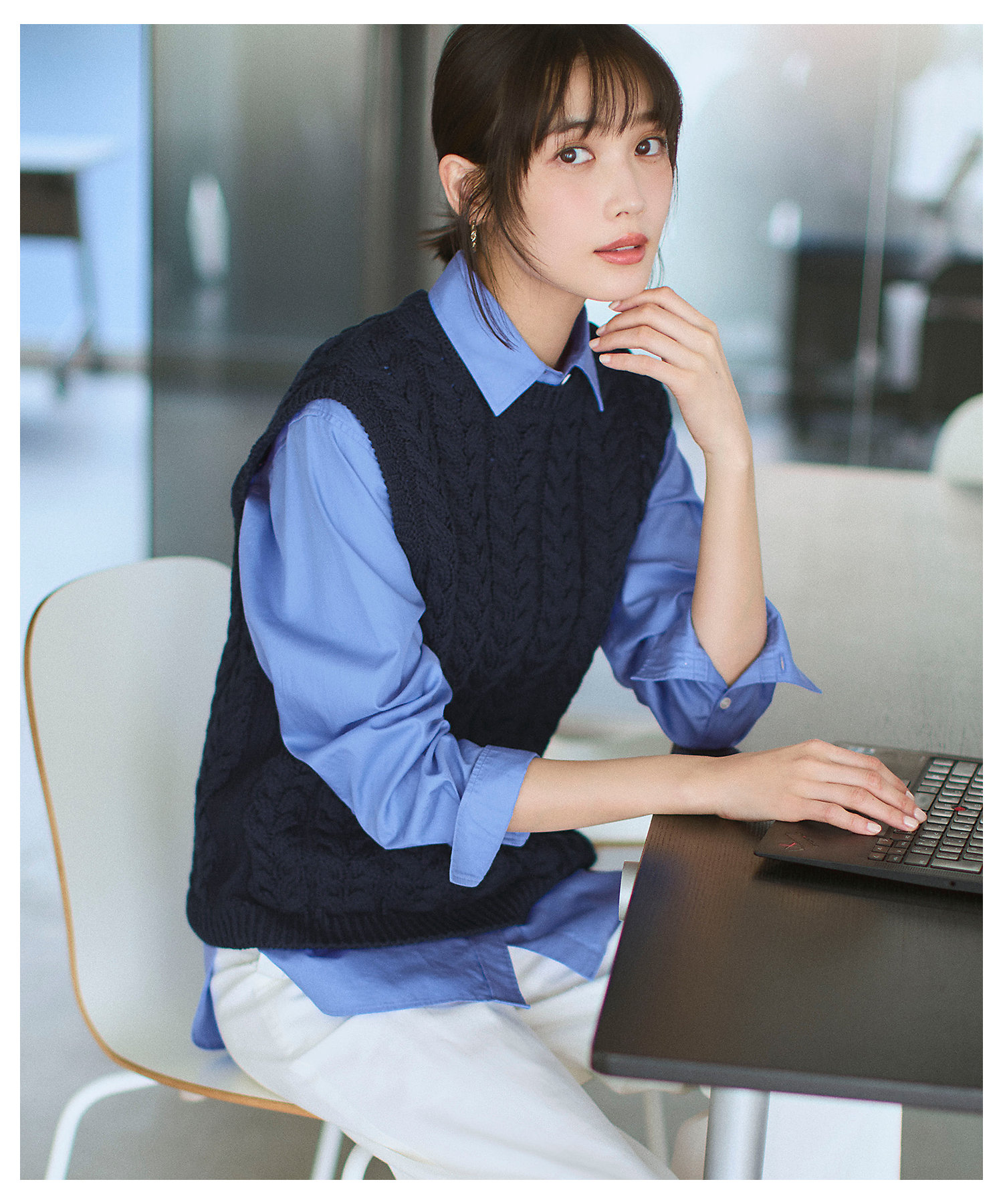 ケーブル ニットベスト（KRWOLS0254） | 23区 (Women