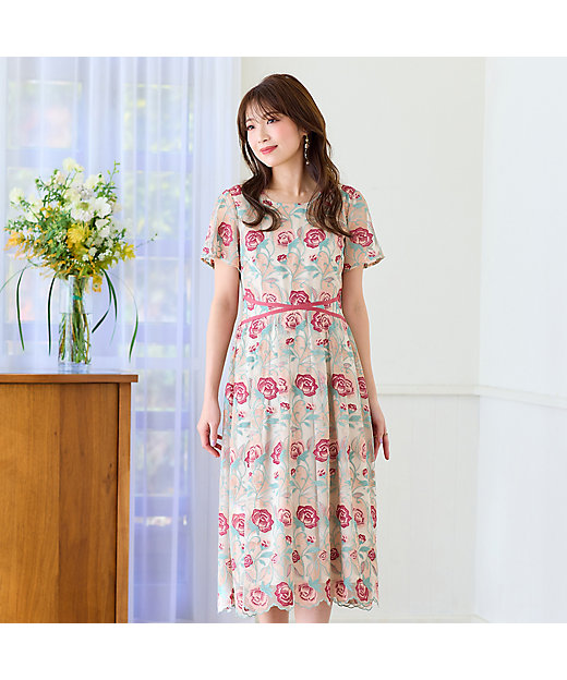 ローズチュール刺繍ワンピース（51012505） | Rose Tiara