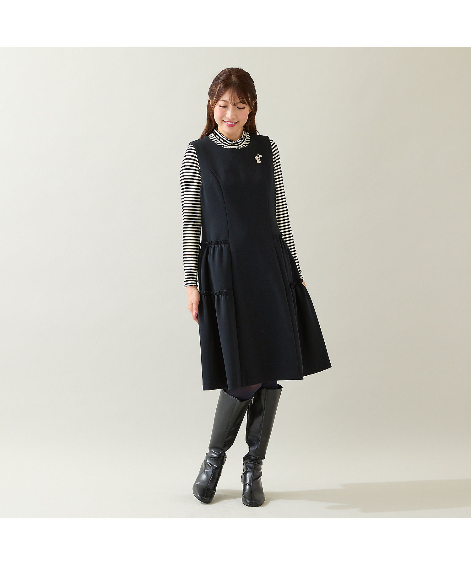 110225101551030001?$VS_1500$