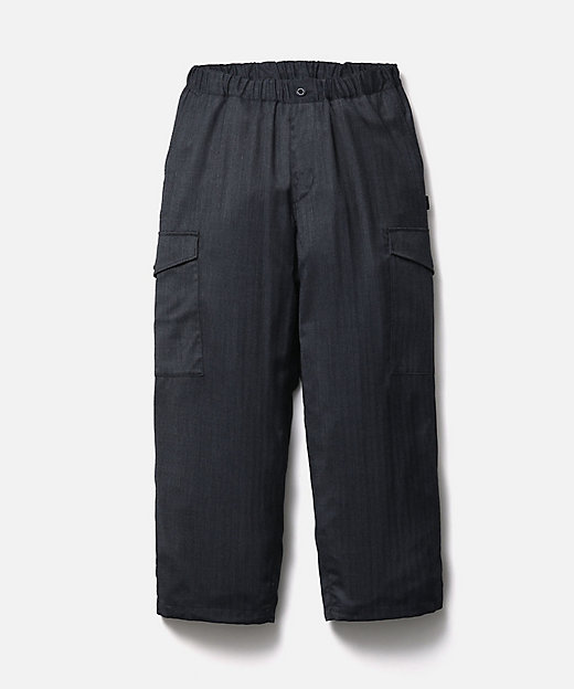 パンツ PATTERNED WIDE CARGO PANTS