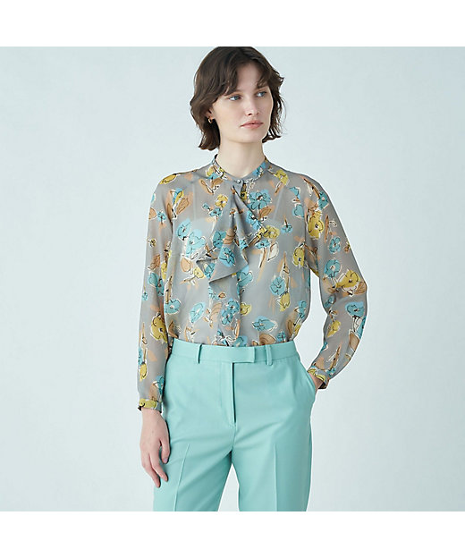 リンズフラワープリント ボウタイブラウス | maison TOMORROWLAND