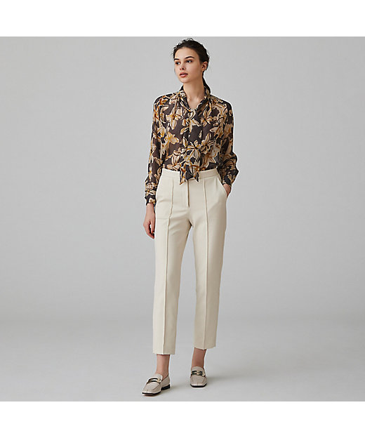 フローフラワープリント ボウタイブラウス | maison TOMORROWLAND