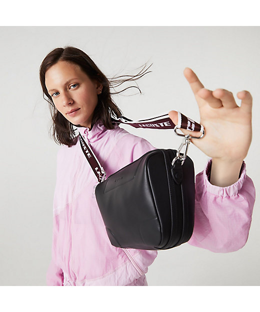 ラコステ オリジナルス ロゴストラップショルダーバッグ | LACOSTE