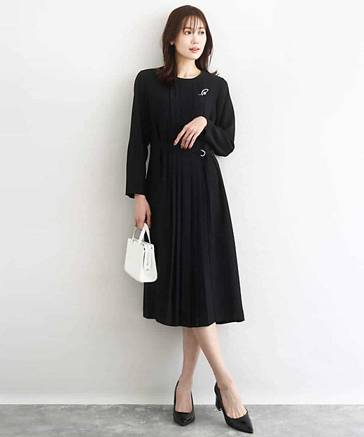 サテンジョーゼット プリーツワンピース／洗える | MK MICHEL KLEIN