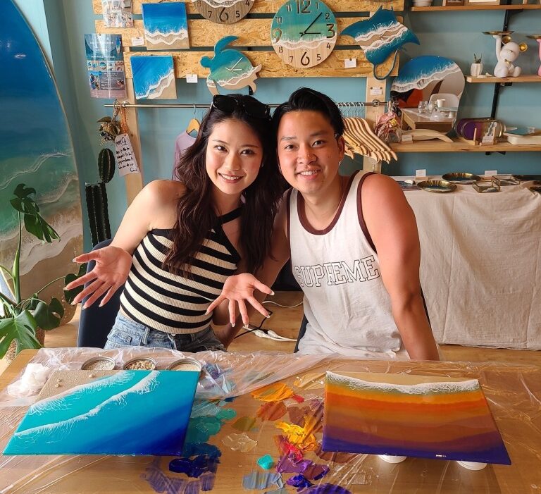 石垣島・レジンアート】当日予約可能☆お洒落な店内で海のアートボード