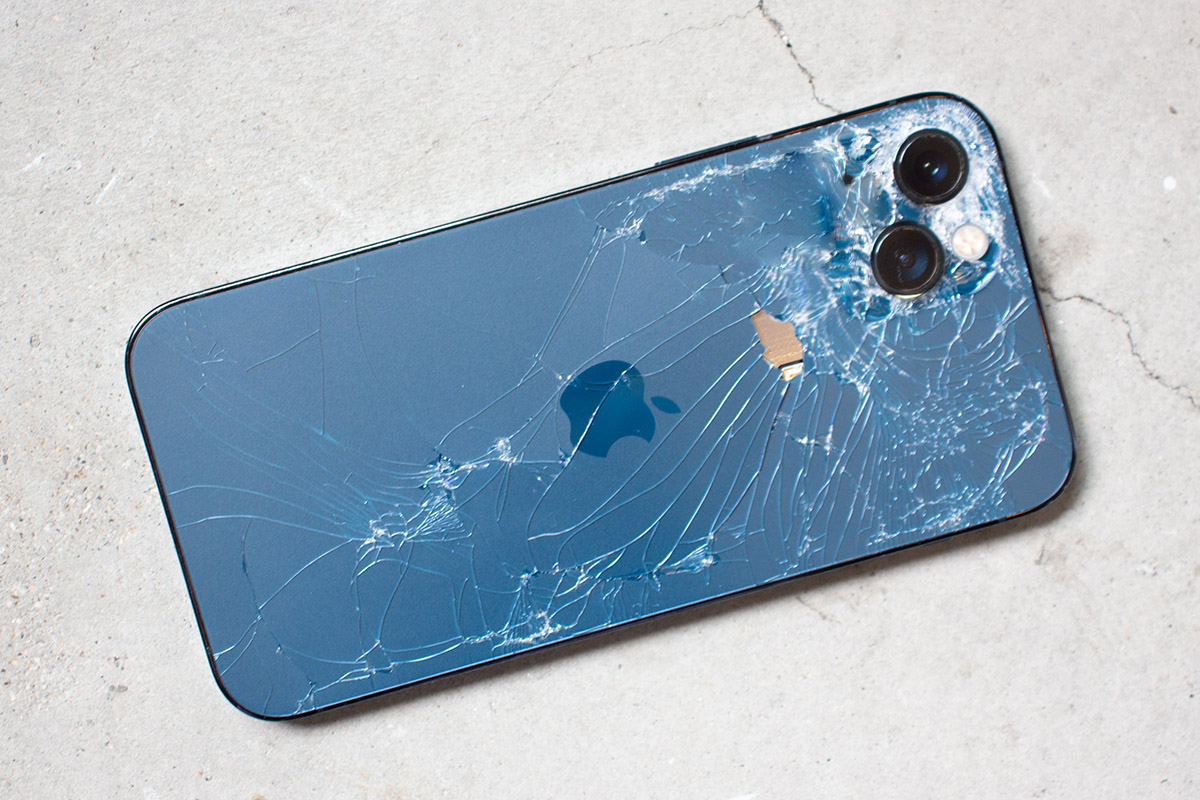 画面・背面割れ 買取 富士】背面割れのiPhone13Proも買取可能！査定は