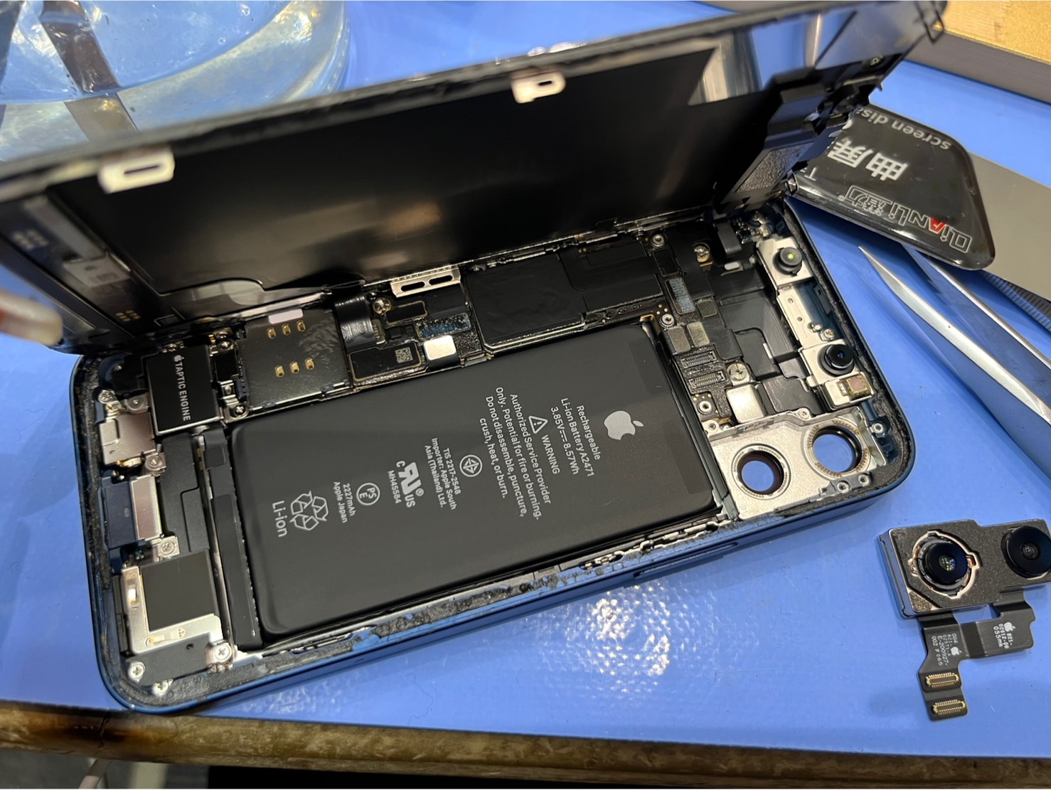 バイクに乗ってたらiPhoneのカメラが壊れた！？ | iPhone・iPad修理