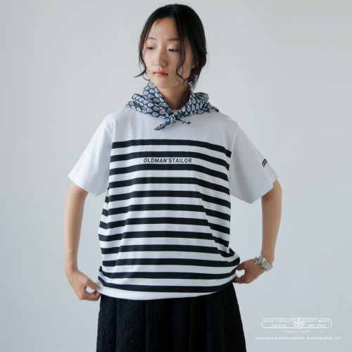 R & D.M.Co- オールドマンズテーラー ボーダー プリント クルーネック