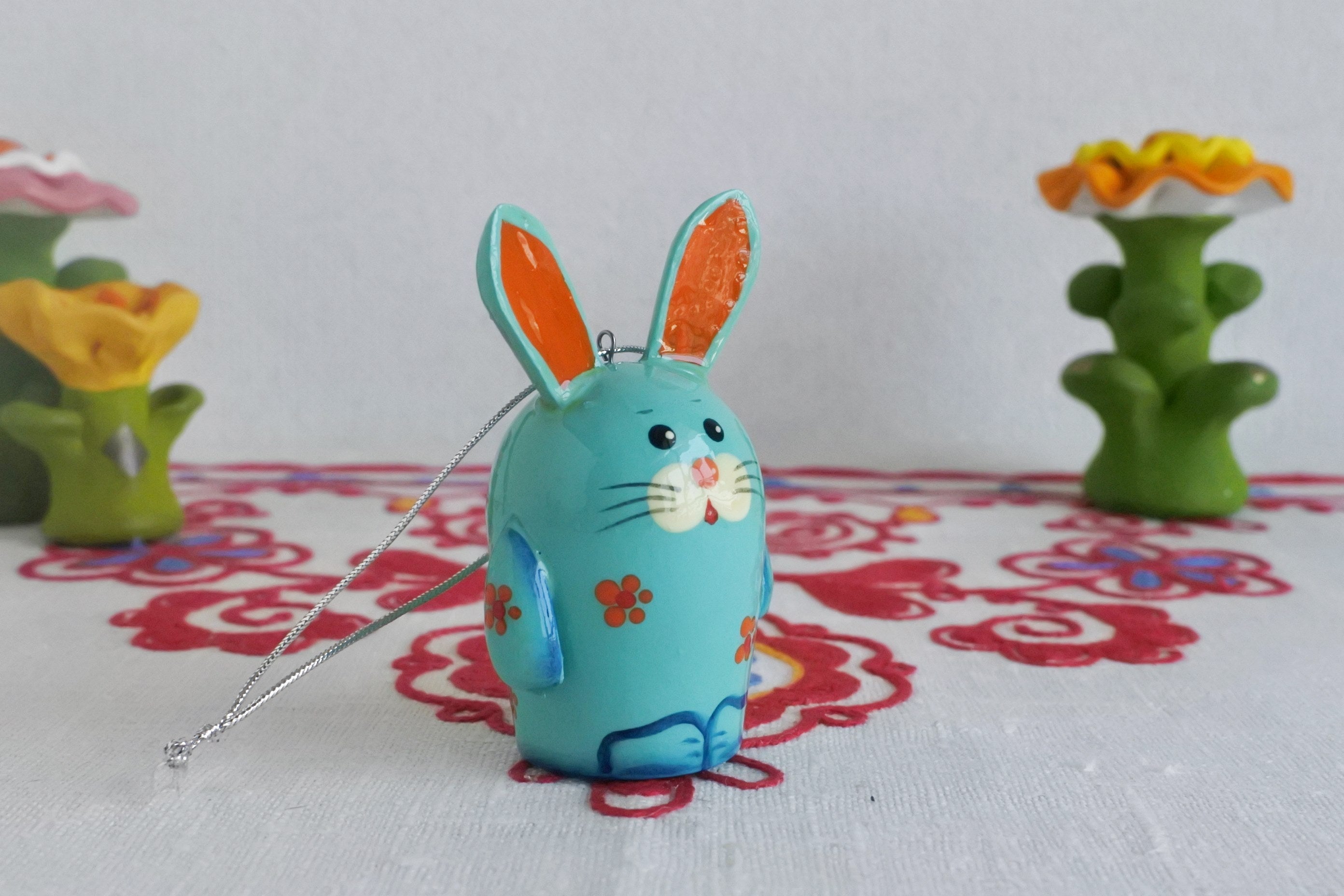 木の人形 青うさぎ オーナメント キーホルダー 置物 ロシア