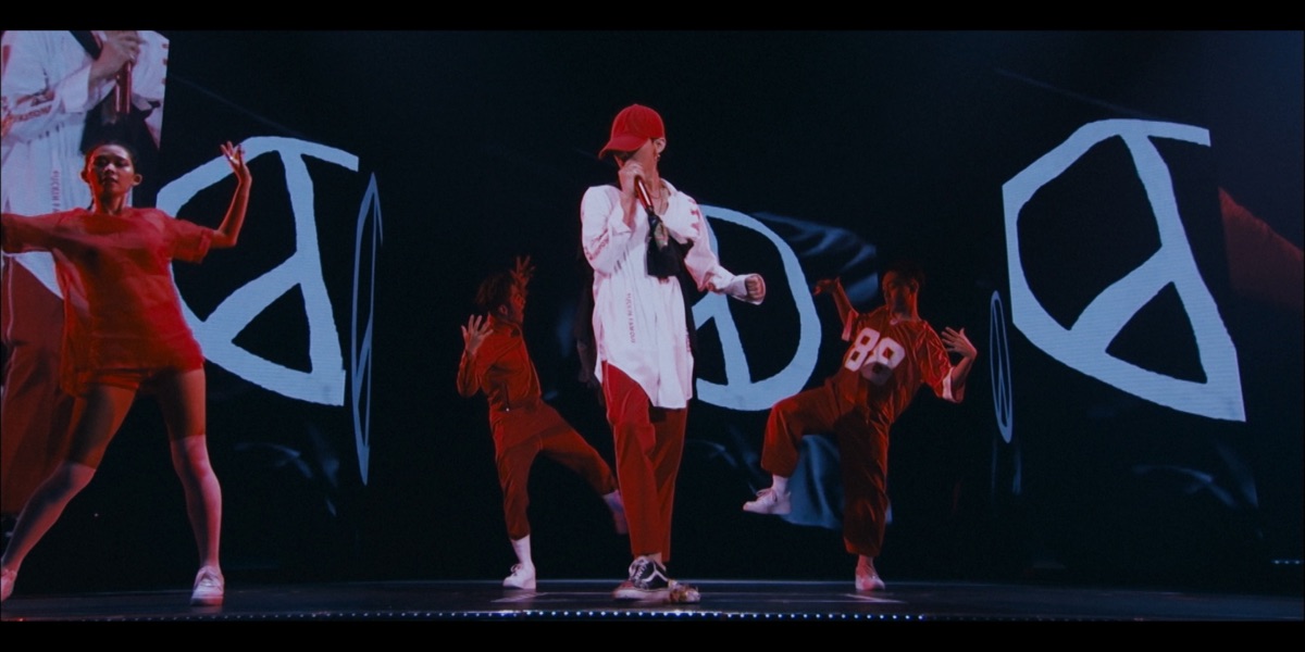 INTRO. KWON JI YONG (Middle Fingers-Up) [G-DRAGON 2017 WORLD TOUR