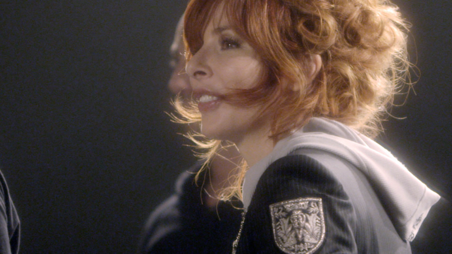 Du temps - ミレーヌ・ファルメールのミュージックビデオ - Apple Music