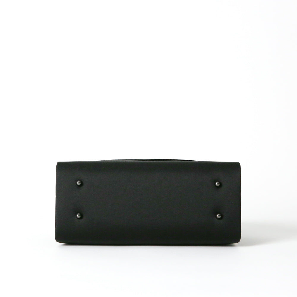 コード刺繍被せフォーマルバッグ