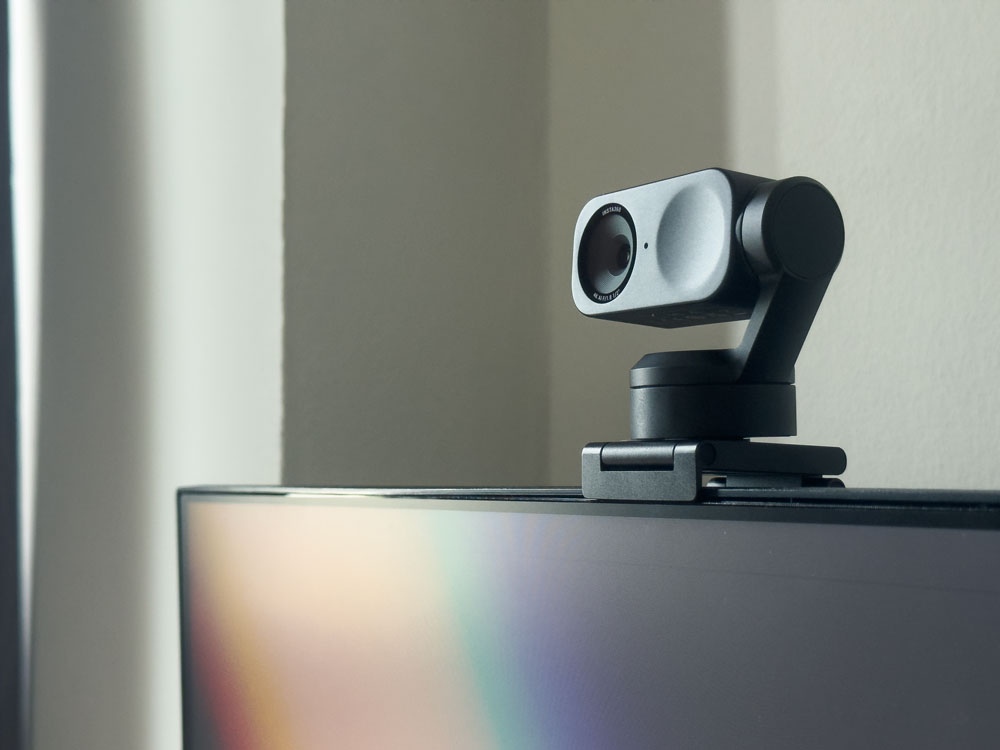 Insta360 Link 2レビュー｜ジンバル付きウェブカメラは買いなのか？