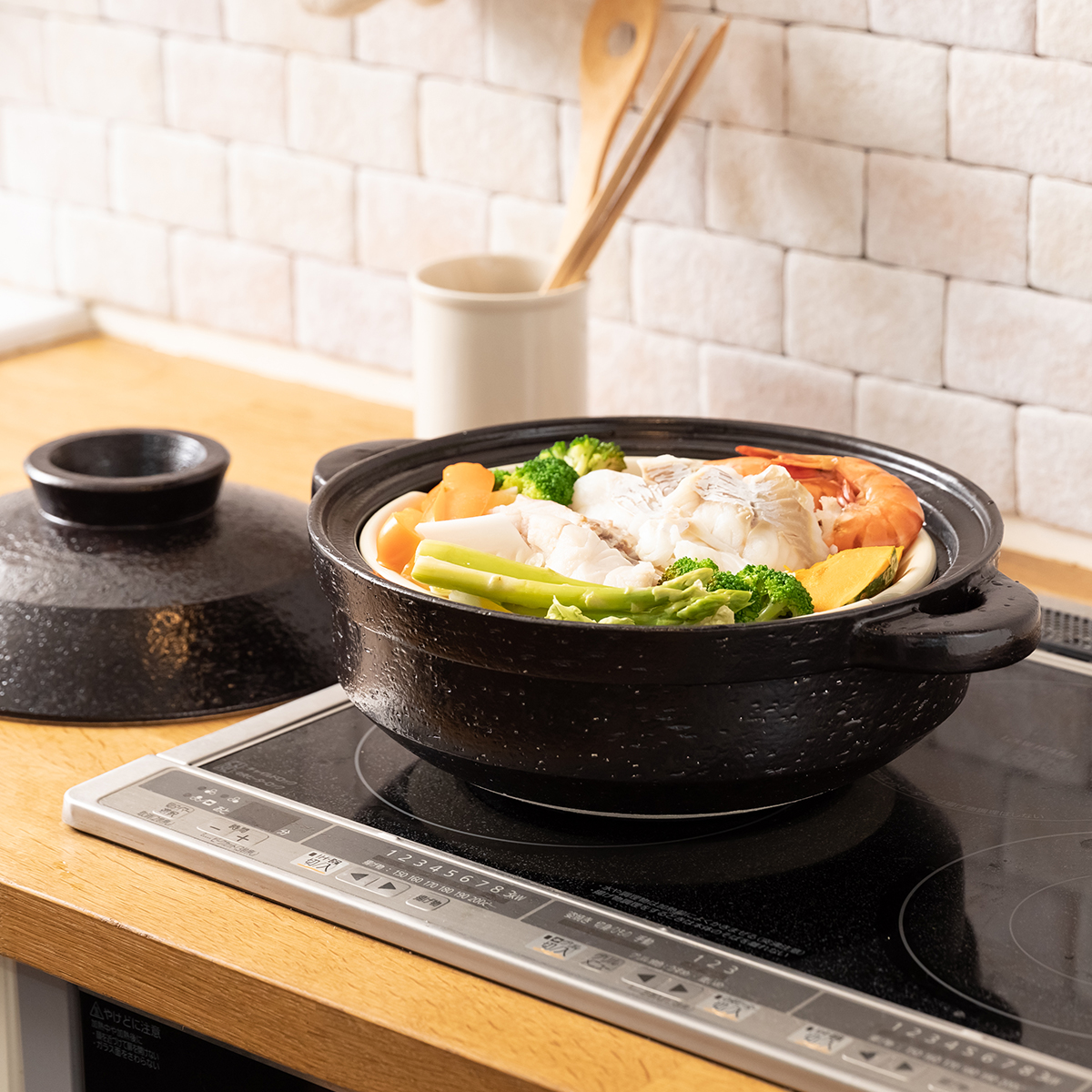 長谷園】 IH対応ヘルシー蒸し鍋 黒釉 大 | itomani（いとまに）｜日常
