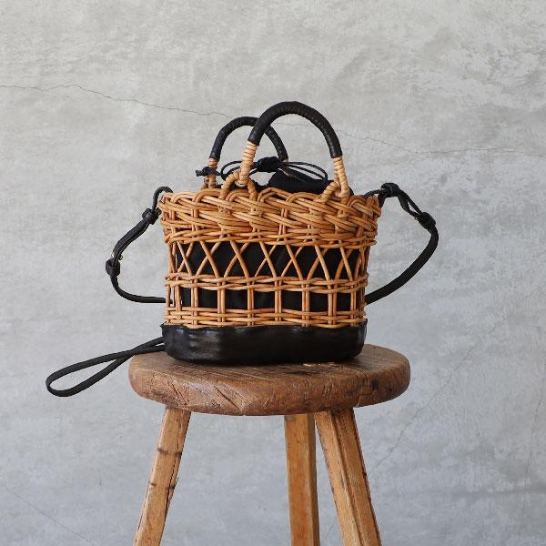 TIDEWAY（タイドウェイ） ARUROG SQUARE SHOULDER (BLACK) アラログ