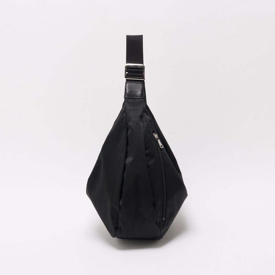 russet（ラシット） 《3/4〜価格改定》ラウンドビッグショルダーバッグ