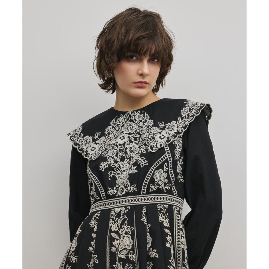 GRACE CONTINENTAL（グレースコンチネンタル） パターン刺繍ワンピース