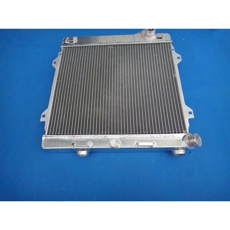 トヨタ（TOYOTA） ラジエター 3シリーズ M3 E30 BMW 3層 アルミ製