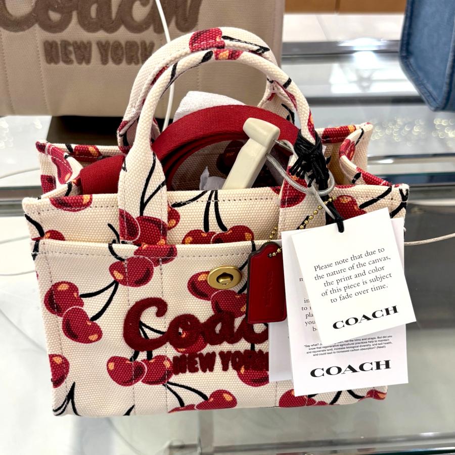 COACH（コーチ） さくらんぼ柄が可愛い COACH CCH32 カーゴ トート