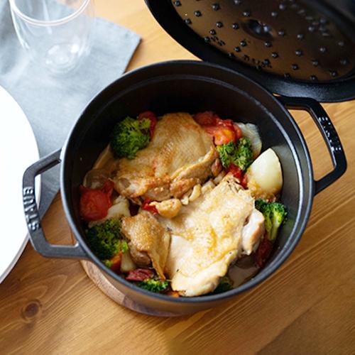 ストウブ staub ピコ ココット ラウンド 22cm 黒 40509-305 日本正規品
