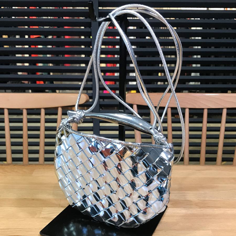 BOTTEGA VENETA（ボッテガ・ヴェネタ） 【新品未使用】ボッテガ