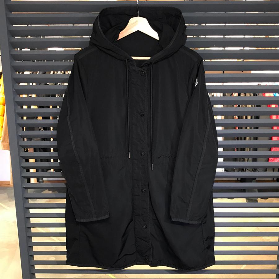 MONCLER（モンクレール） 【超美品】モンクレール ナイロンコート