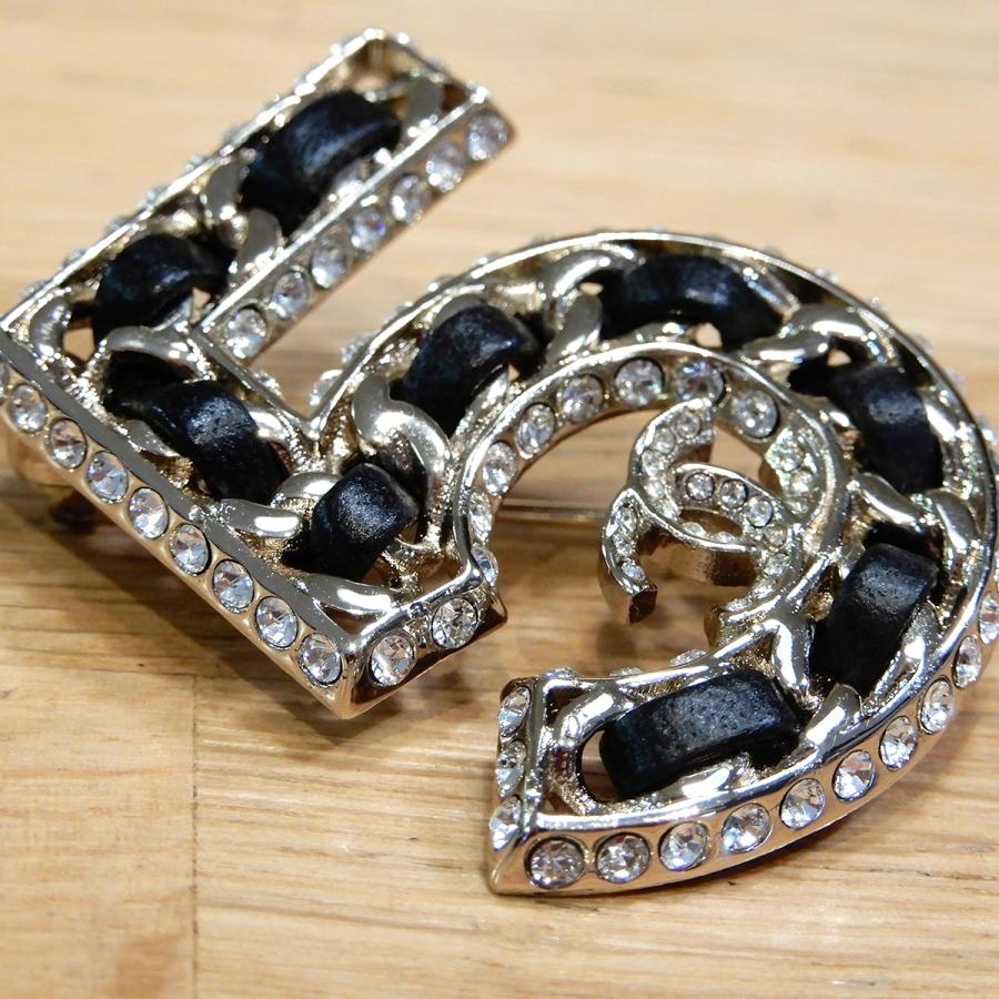 CHANEL（シャネル） 【新品未使用】シャネル ココマーク No.5 ブローチ