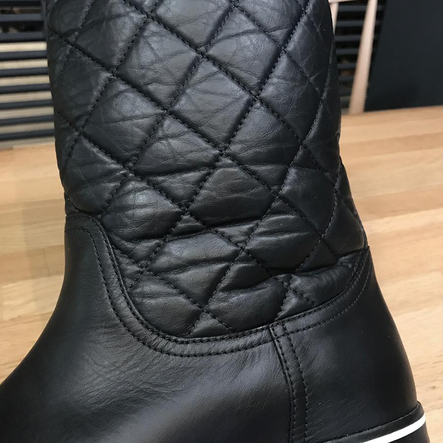 CHANEL（シャネル） 【超美品】シャネル ココマーク マトラッセ ブーツ