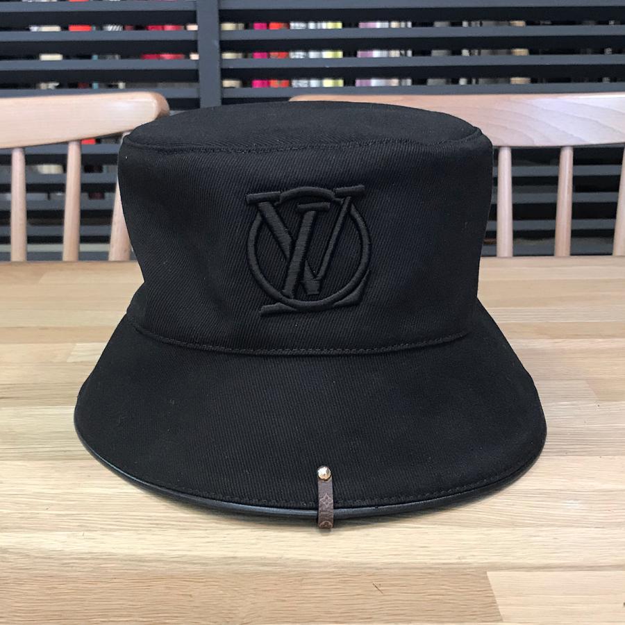 LOUIS VUITTON（ルイ・ヴィトン） 【新品同様】ルイヴィトン