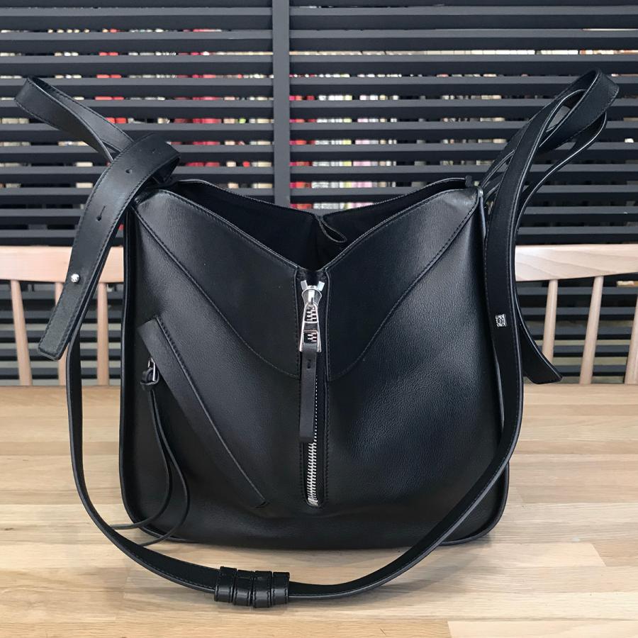 LOEWE（ロエベ） 【美品】ロエベ ハンモック バッグ スモール 2WAY