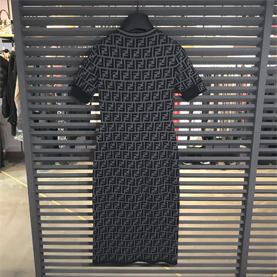 FENDI（フェンディ） 【超美品】フェンディ FF柄 ズッカ柄 半袖 ニット