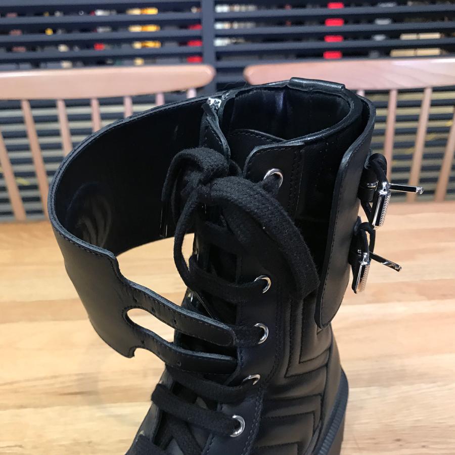 GUCCI（グッチ） 【超美品】グッチ GGマーモント Vステッチ ショート