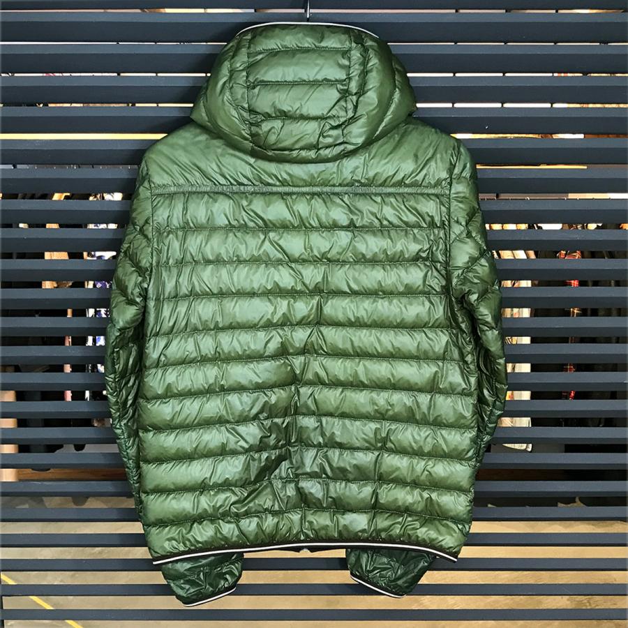 MONCLER（モンクレール） 【超美品】モンクレール ダウンジャケット