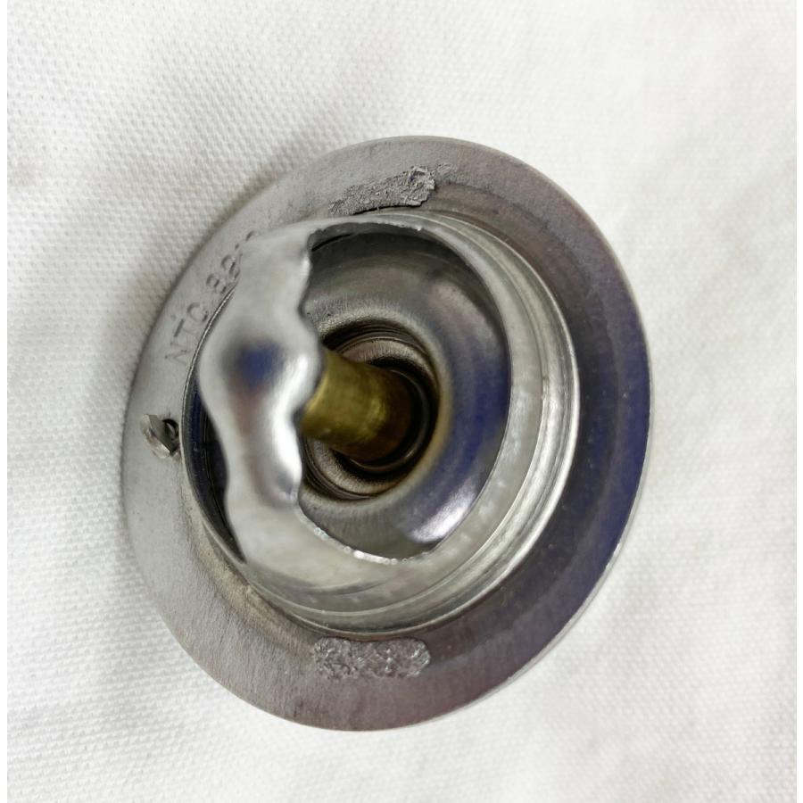 ジムニー SJ30用 オイルポンプ、サーモスタットのハウジング 2番 ワレ