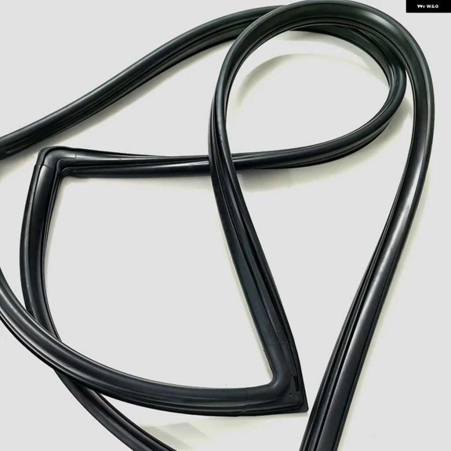 並行輸入品日産 パトロール Y60 ウェザーストリップ フロントガラス