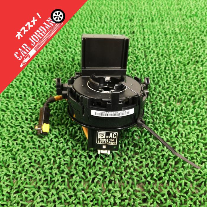 ZN6【スパイラルケーブル】H27 トヨタ 86 GT (2万km) 83111CA02 送料