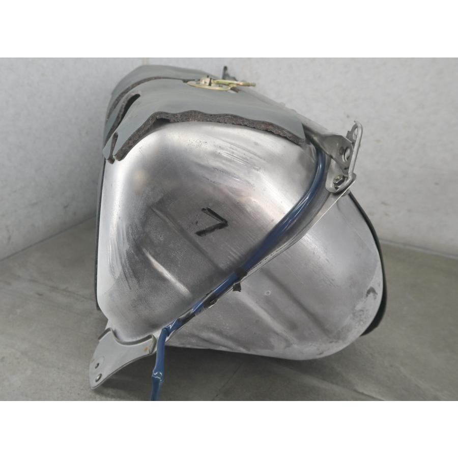 トヨタ マーク2 100系 後期 フューエルタンク 77001-2250 ※ マークII