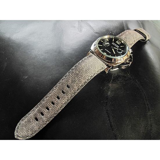 OFFICINE PANERAI（オフィチーネ パネライ） パネライ純正バックル対応