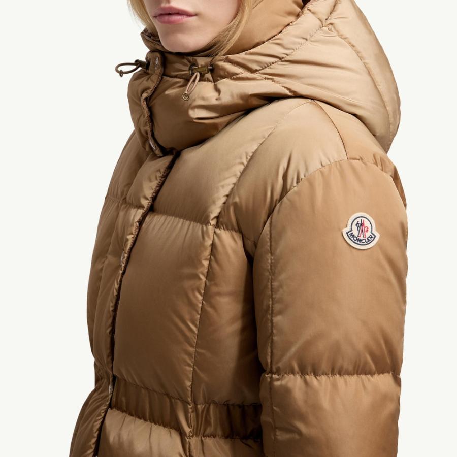 MONCLER（モンクレール） 2025/26秋冬 レディースSHORT HOODED DOWN