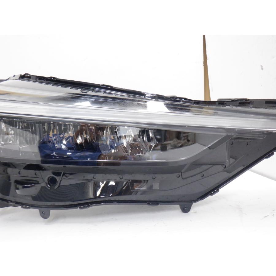 ☆(20973)令和3年 ヴェゼル RV5 ヘッドランプ右/ヘッドライト右 【参考