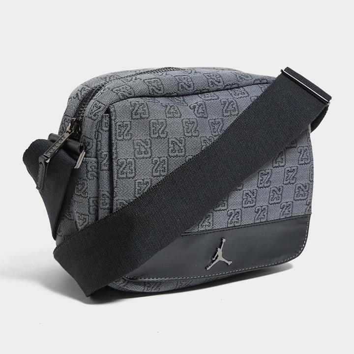 Jordan Nike / ナイキ ジョーダン MONOGRAM MINI MESSENGER BAG