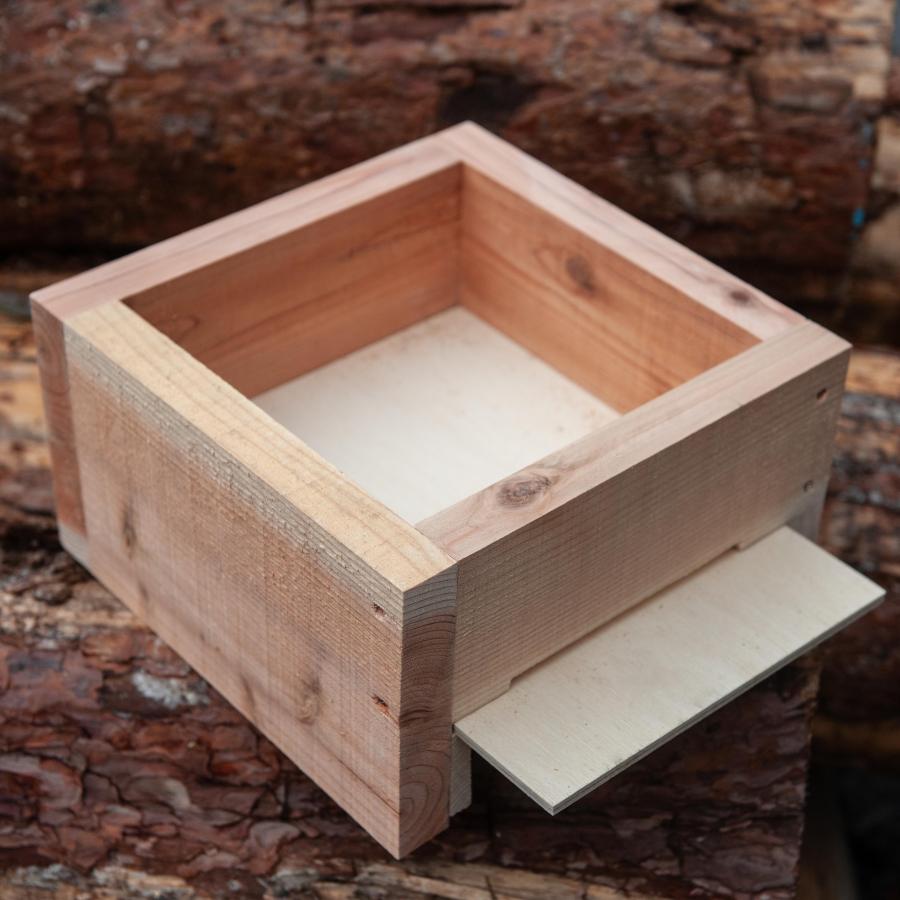 日本ミツバチ養蜂箱 巣箱 まち箱 重箱式 3段 杉材厚さ3cm : happy