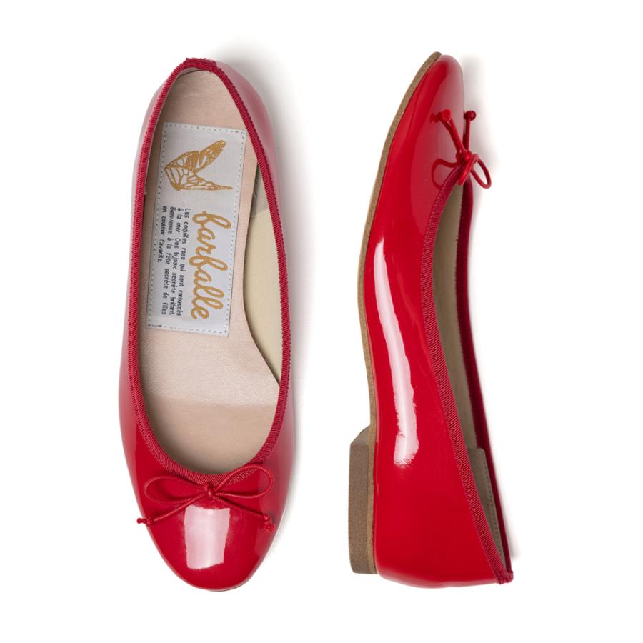 ファルファーレ公式 バレエシューズ エナメル 疲れにくい 歩きやすい