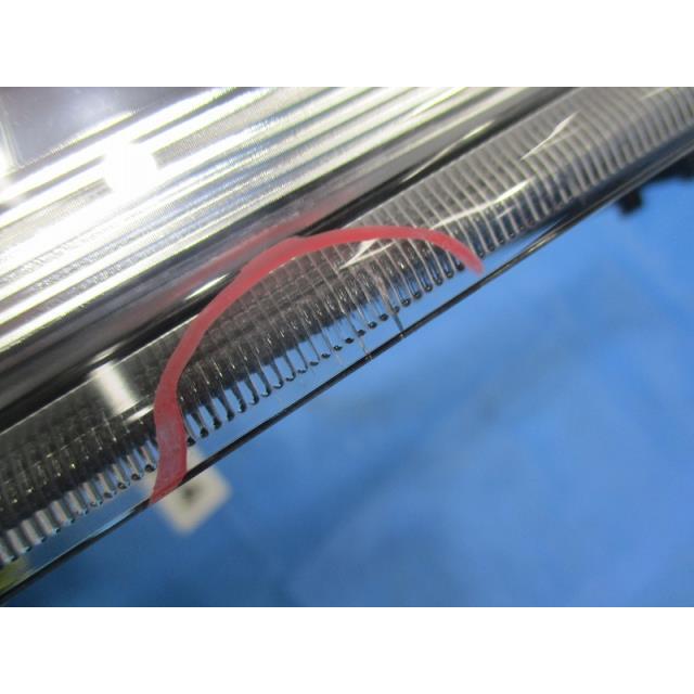 ムーヴ ◇ムーヴカスタム DBA-LA150S 右テールランプ NO.291244【個人