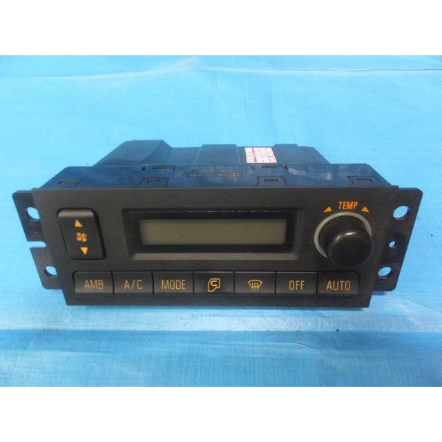 ◇いすゞ ギガ QKG-CYL77A エアコンスイッチパネル NO.281984【個人宅