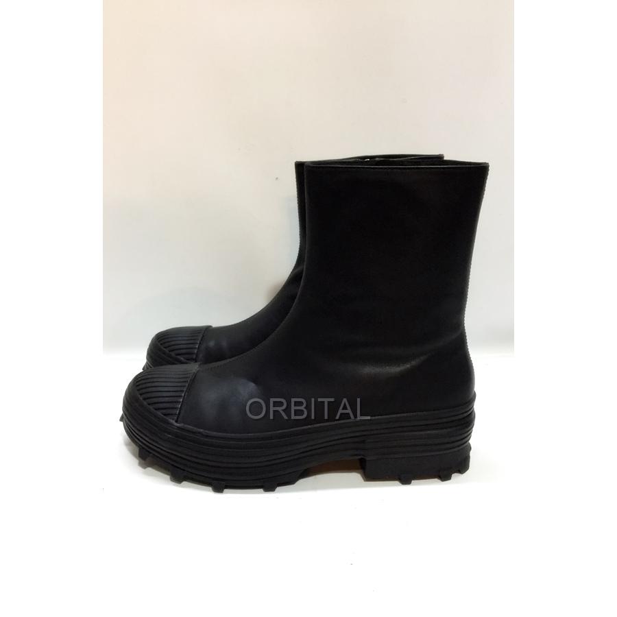 CAMPER（カンペール） 代官山)CAMPER LAB カンペールラボ Traktori